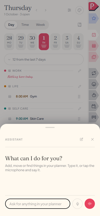 The assistant open on a phone: a sheet over the lower half of the day, with a field to type in, a microphone and the wave